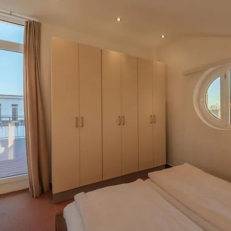 Apartment Elegant Eingerichtete